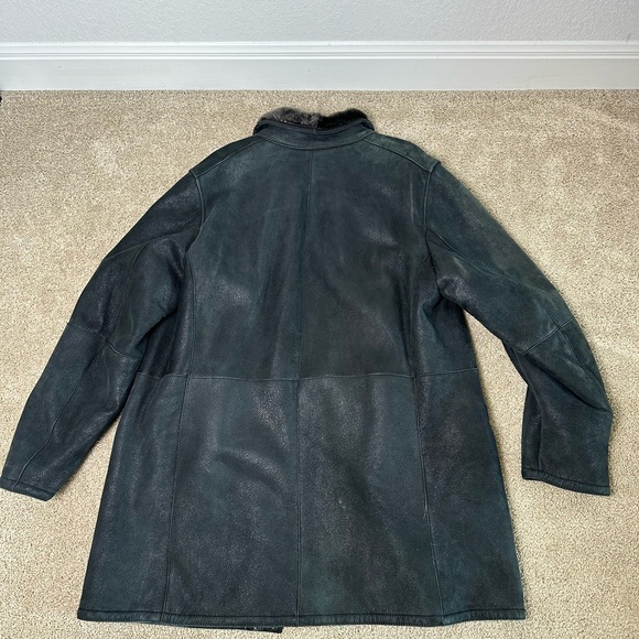 Italian Merino Shearling Fur Coat - Picture 6 of 7